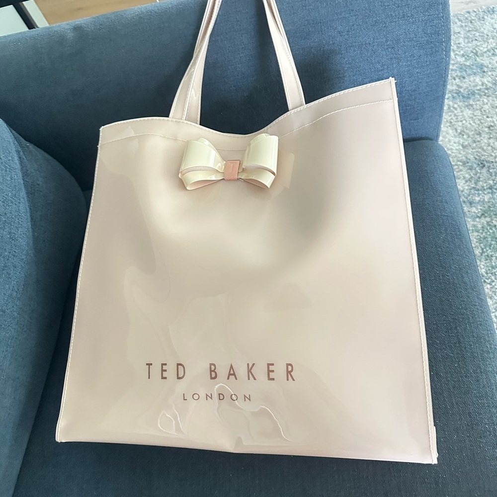 Ted Baker Cream Tote Bag with Elegant Bow